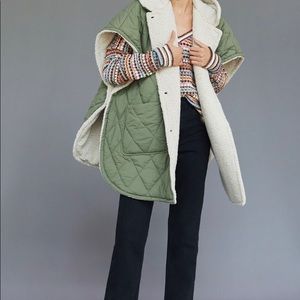Anthropologie Faux fur lined quilted cape - Moss